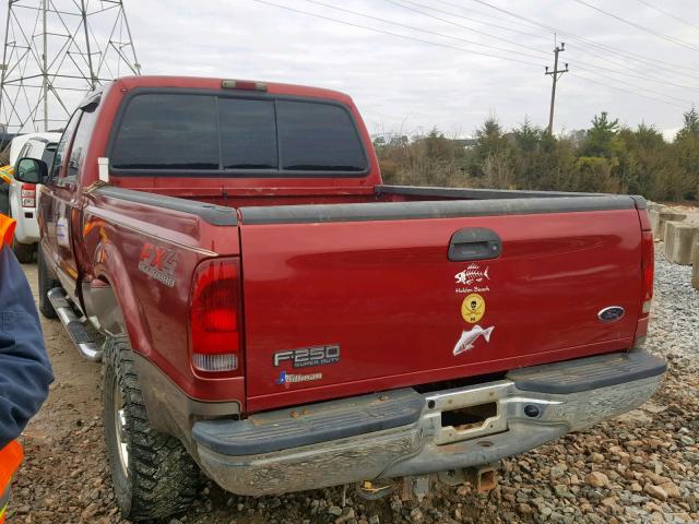 1FTNW21P33EB64538 - 2003 FORD F250 SUPER RED photo 3