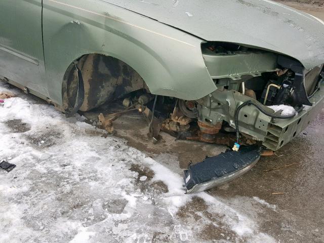 1G1ZT52874F153923 - 2004 CHEVROLET MALIBU LS GREEN photo 9