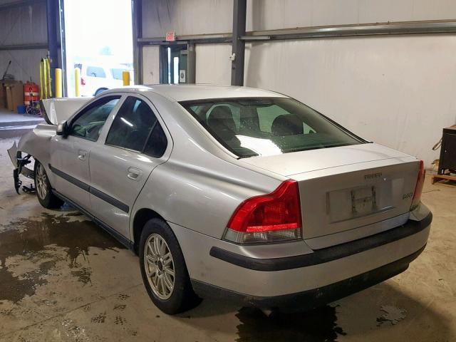 YV1RS61T032270569 - 2003 VOLVO S60 SILVER photo 3