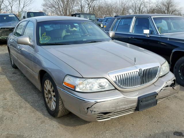 1LNHM82W03Y650911 - 2003 LINCOLN TOWN CAR S SILVER photo 1