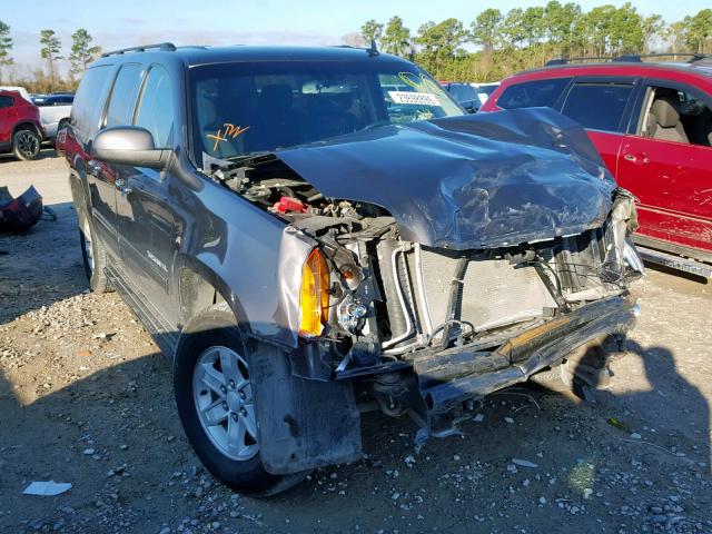 1GKS1HE05BR150105 - 2011 GMC YUKON XL C GRAY photo 1