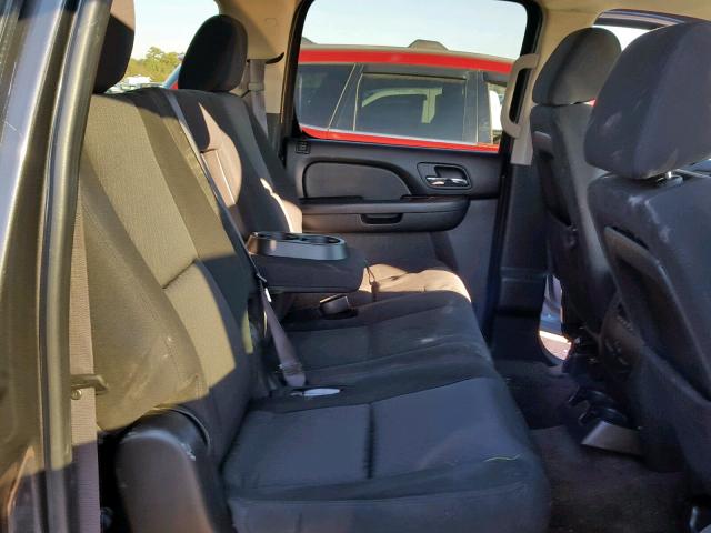 1GKS1HE05BR150105 - 2011 GMC YUKON XL C GRAY photo 6