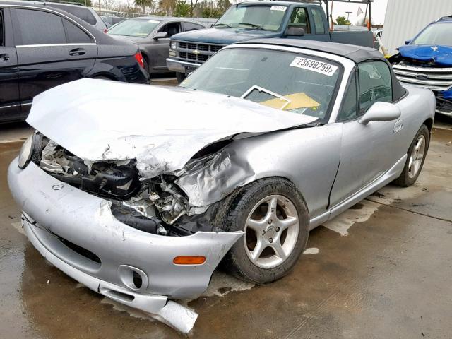 JM1NB3539Y0156408 - 2000 MAZDA MX-5 MIATA SILVER photo 2