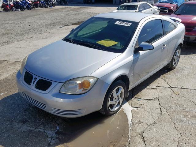 1G2AL18F187223603 - 2008 PONTIAC G5 SILVER photo 2