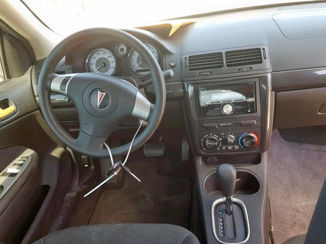 1G2AL18F187223603 - 2008 PONTIAC G5 SILVER photo 9