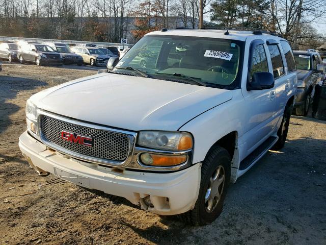 1GKEK63UX5J165481 - 2005 GMC YUKON DENA WHITE photo 2