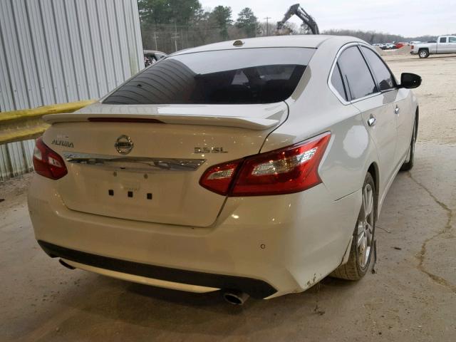 1N4BL3APXHC172243 - 2017 NISSAN ALTIMA 3.5 WHITE photo 4