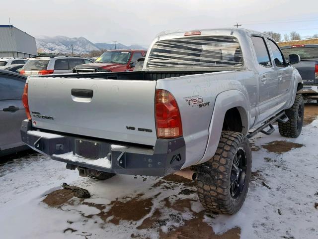 5TEMU52N98Z519393 - 2008 TOYOTA TACOMA DOU SILVER photo 4