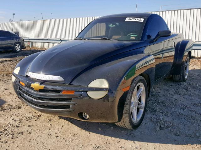 1GCES14H85B115043 - 2005 CHEVROLET SSR 黑色 照片 2