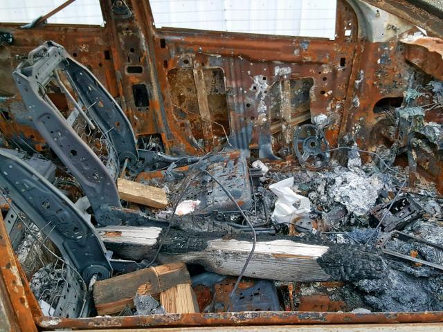 1C4NJCBB7GD776907 - 2016 JEEP COMPASS SP 烧焦的 照片 5