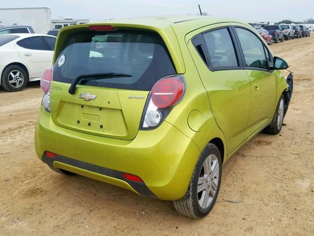 KL8CD6S91DC602550 - 2013 CHEVROLET SPARK 1LT GREEN photo 4