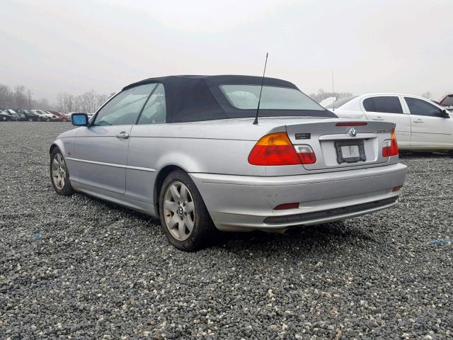 WBABS33451JY55742 - 2001 BMW 325 CI SILVER photo 3