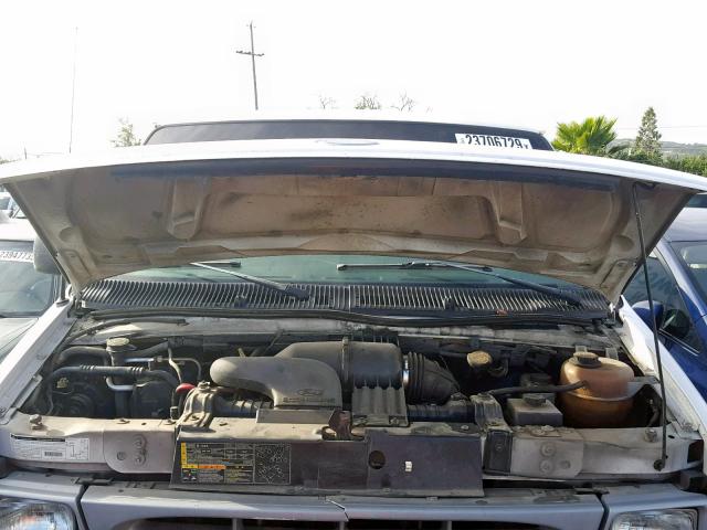 1FTNE24281HA02581 - 2001 FORD ECONOLINE Ақ фото 7