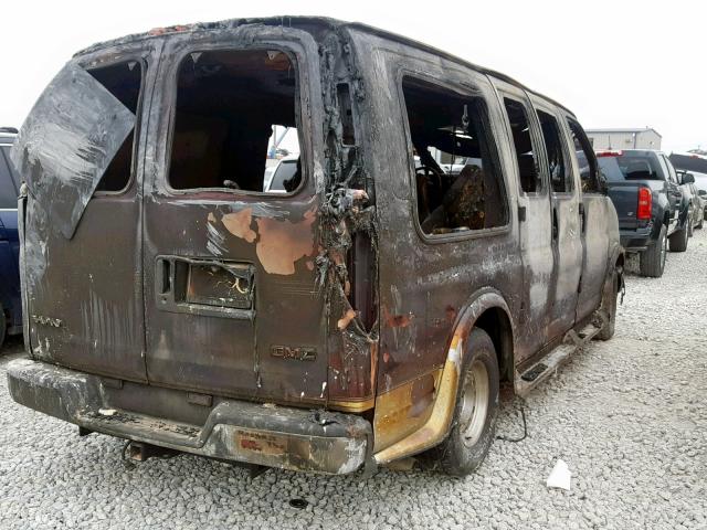 1GDFG15RX21211847 - 2002 GMC SAVANA RV BURN photo 4