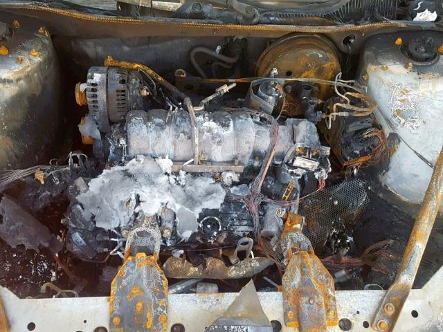 2G2WP522241134122 - 2004 PONTIAC GRAND PRIX WHITE photo 7