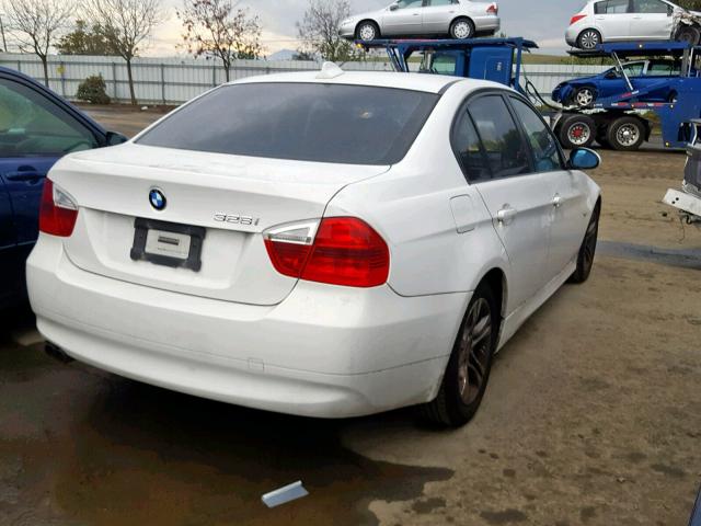 WBAVC57558NK77475 - 2008 BMW 328 I SULE WHITE photo 4