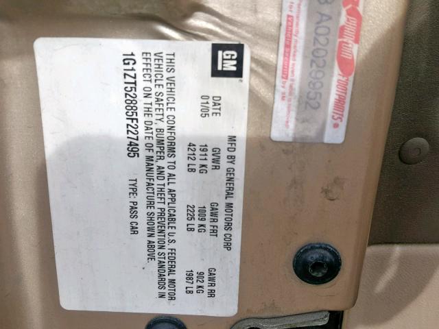 1G1ZT52885F227495 - 2005 CHEVROLET MALIBU LS GOLD photo 10