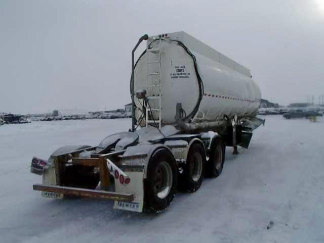 1T0BL40384S000135 - 2007 MISC TREMCAR WHITE photo 4