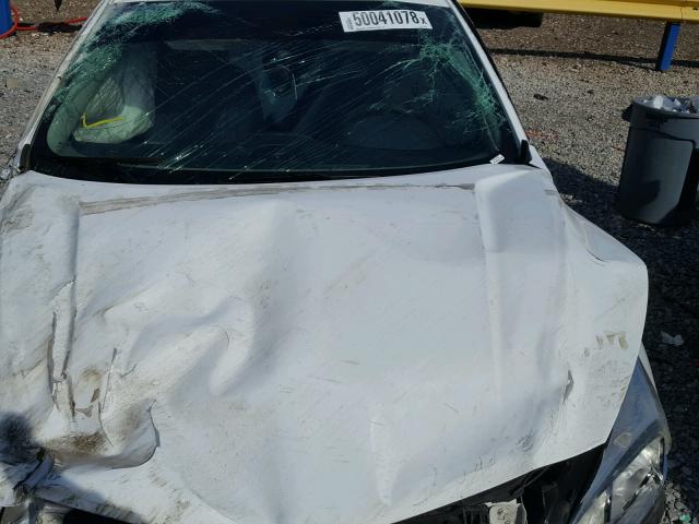 1G11B5SL4EF230110 - 2014 CHEVROLET MALIBU LS WHITE photo 7