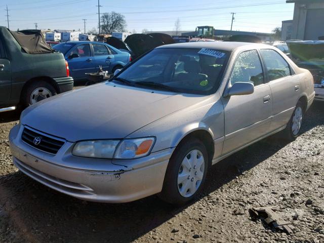 JT2BG22K3Y0443536 - 2000 TOYOTA CAMRY CE TAN photo 2