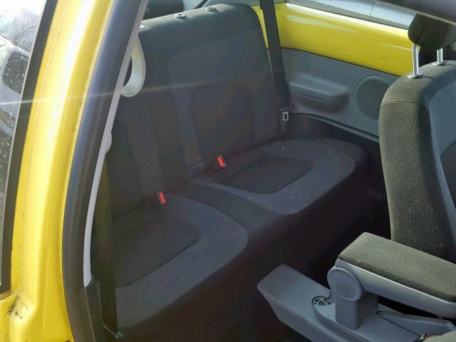 3VWCF21C4YM421726 - 2000 VOLKSWAGEN NEW BEETLE Sarı foto 6