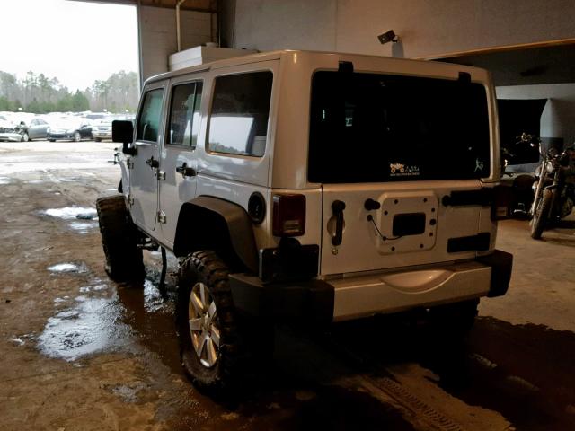 1J4BA7H13BL590797 - 2011 JEEP WRANGLER U GRAY photo 3