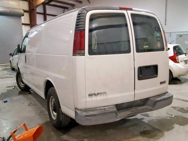 1GTHG35R6Y1114467 - 2000 GMC SAVANA G35 WHITE photo 3