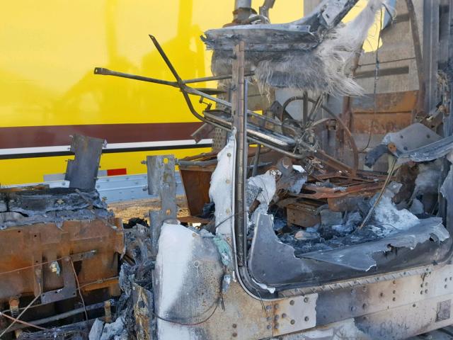 1XKDDB0X54J055286 - 2004 KENWORTH CONSTRUCTI BURN photo 8