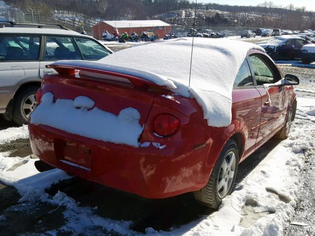 1G1AK12F857574083 - 2005 CHEVROLET COBALT RED photo 4