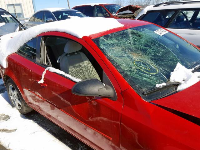 1G1AK12F857574083 - 2005 CHEVROLET COBALT RED photo 9