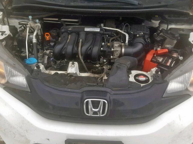 JHMGK5H50HS012377 - 2017 HONDA FIT LX WHITE photo 7