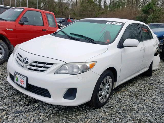 5YFBU4EE1DP164698 - 2013 TOYOTA COROLLA BA WHITE photo 2