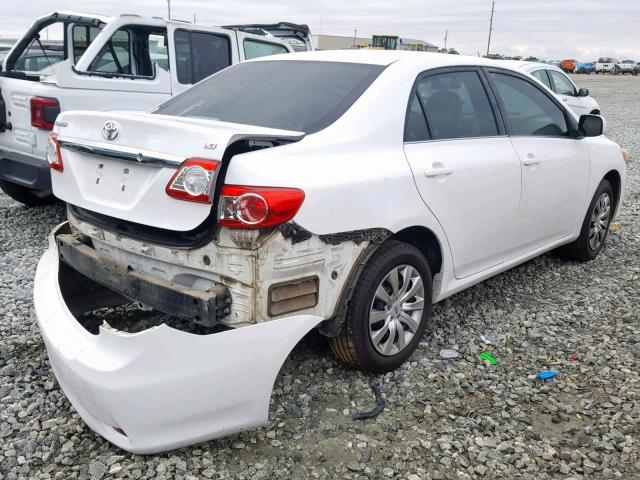 5YFBU4EE1DP164698 - 2013 TOYOTA COROLLA BA WHITE photo 4