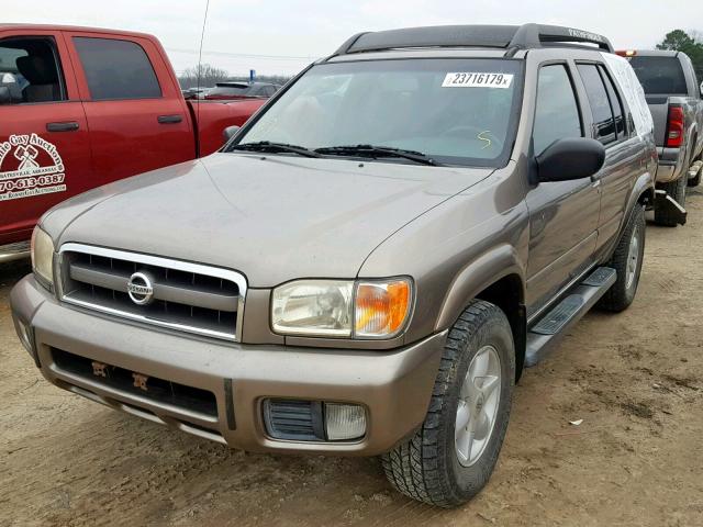 JN8DR09Y32W734586 - 2002 NISSAN PATHFINDER GOLD photo 2