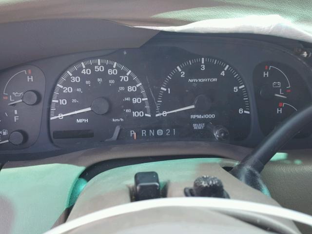 5LMPU28A8YLJ14973 - 2000 LINCOLN NAVIGATOR RED photo 8