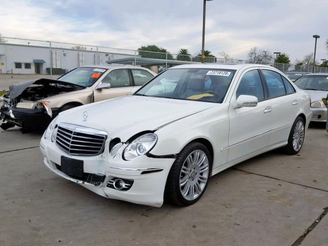 WDBUF56X98B315492 - 2008 MERCEDES-BENZ E 350 WHITE photo 2