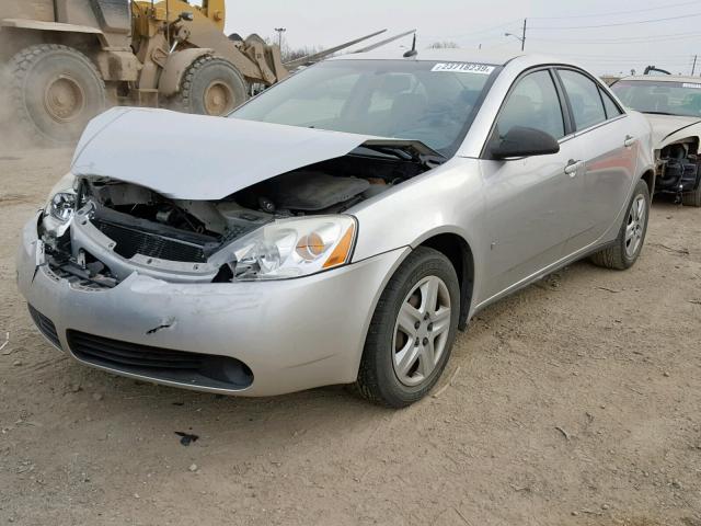 1G2ZF57B284268843 - 2008 PONTIAC G6 VALUE L SILVER photo 2