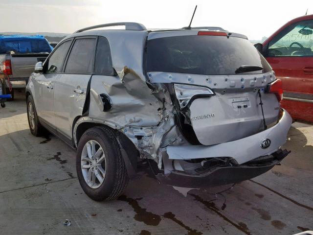 5XYKT3A67FG630170 - 2015 KIA SORENTO LX SILVER photo 3