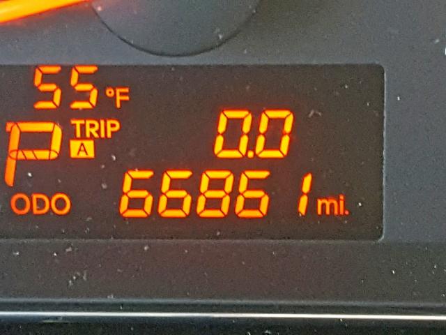 5XYKT3A67FG630170 - 2015 KIA SORENTO LX SILVER photo 8