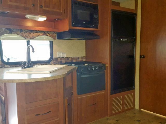 5SFPB2627DE256266 - 2013 HEART LAND PROWLER 白色 照片 9