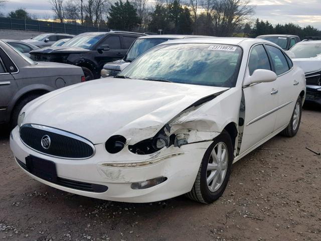 2G4WD582861103872 - 2006 BUICK LACROSSE C WHITE photo 2