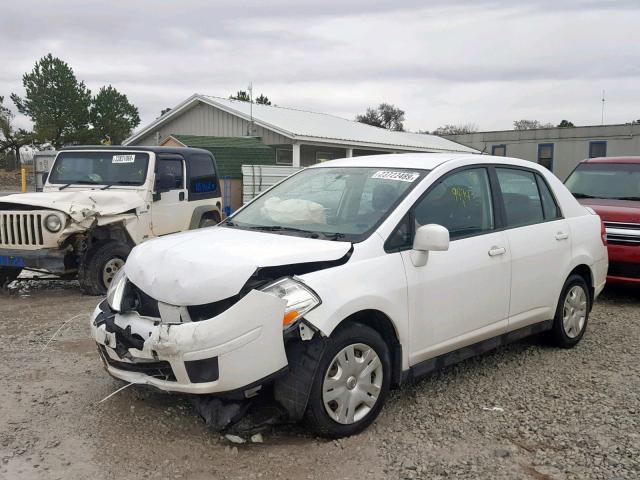 3N1BC1AP7AL416152 - 2010 NISSAN VERSA S WHITE photo 2