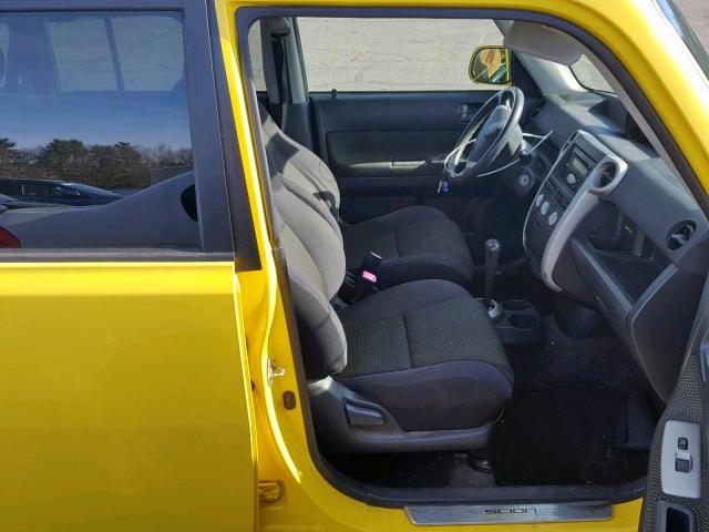 JTLKT324454014960 - 2005 TOYOTA SCION XB 黄色 照片 5