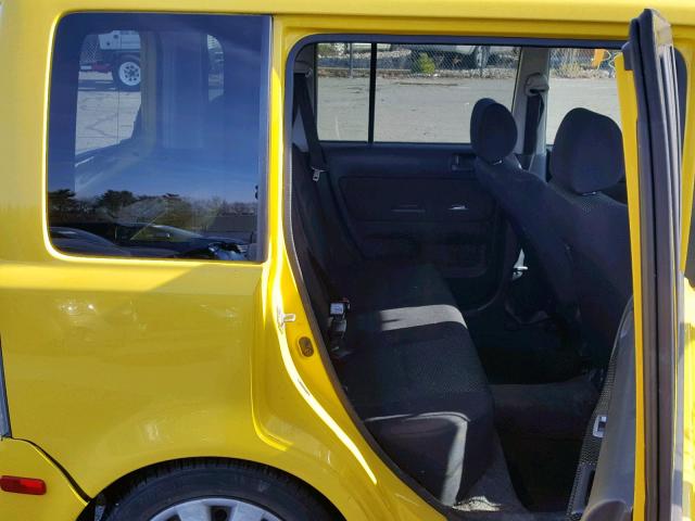JTLKT324454014960 - 2005 TOYOTA SCION XB 黄色 照片 6