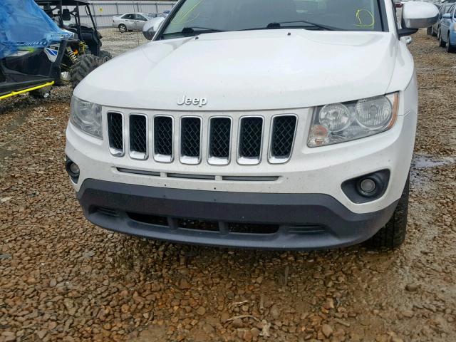 1C4NJDBB5CD520393 - 2012 JEEP COMPASS SP თეთრი ფოტო 9