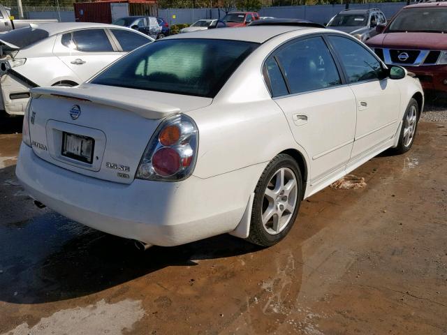 1N4BL11D94C104567 - 2004 NISSAN ALTIMA SE WHITE photo 4