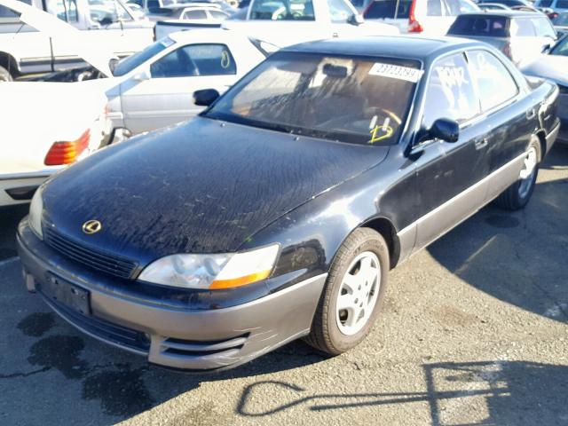 JT8VK13TXP0144434 - 1993 LEXUS ES 300 GREEN photo 2