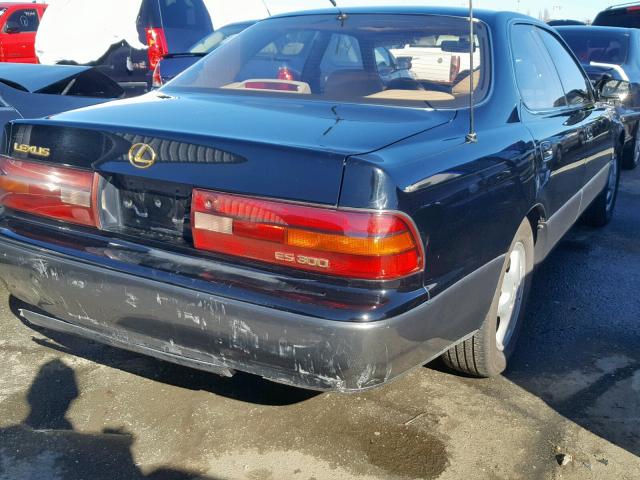 JT8VK13TXP0144434 - 1993 LEXUS ES 300 GREEN photo 4