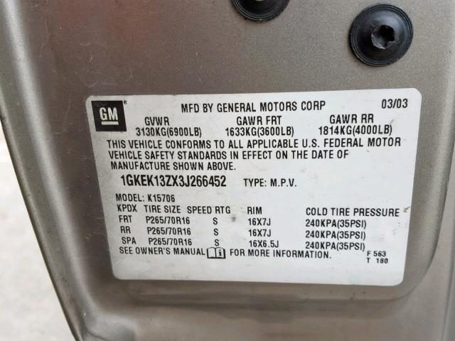 1GKEK13ZX3J266452 - 2003 GMC YUKON GRAY photo 10