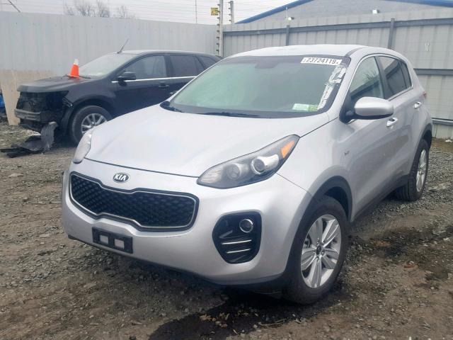 KNDPMCAC8J7406730 - 2018 KIA SPORTAGE L SILVER photo 2